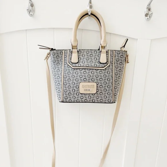 Guess Jet Set Travel Extra-Small Logo Top-Zip Tote Bag - Picture 7 of 7